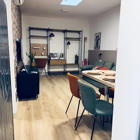 Vimini Like A Local - Center * בארי