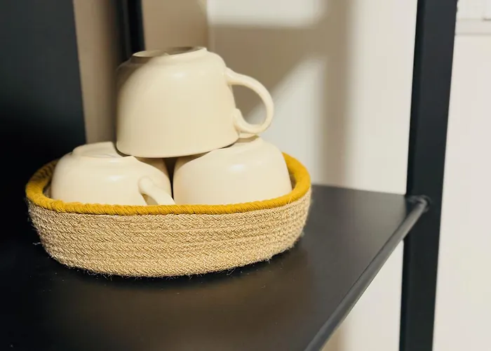 Vimini Like A Local - Center