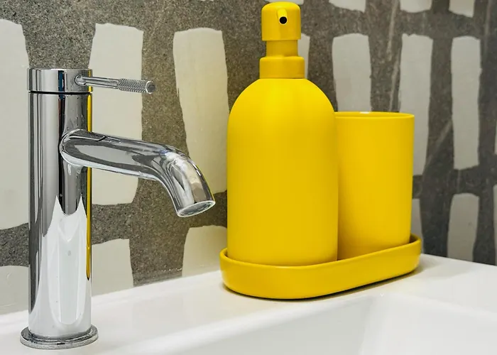 Vimini Like A Local - Center *