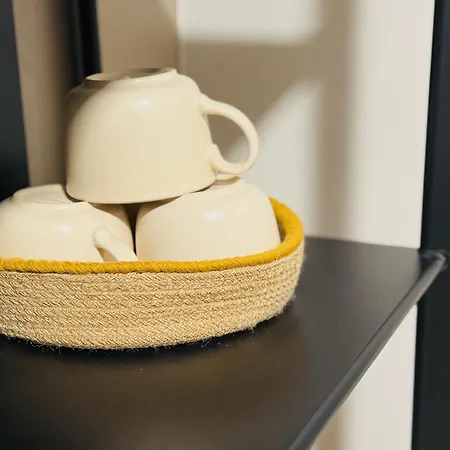 Vimini Like A Local - Center